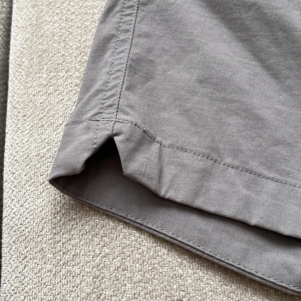 Topo Designs Mens Shorts Grey Nylon Stretch Outdoor Athleisure Size Small - Picture 3 of 11
